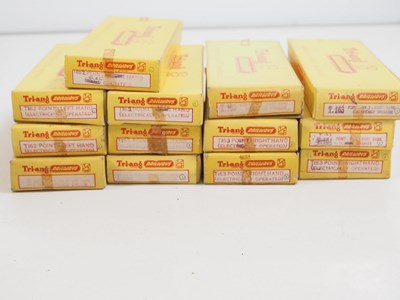 Lot 262 - A large quantity of TRIANG TT gauge boxed and...