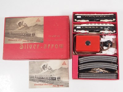 Lot 284 - A rare Czechoslovakian KARL GEWIS HO scale...