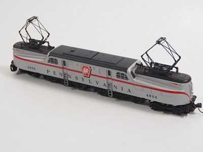 Lot 296 - A BROADWAY LIMITED IMPORTS HO gauge GG1...