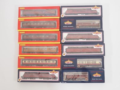 Lot 377 - A mixed group of OO gauge coaches by HORNBY...