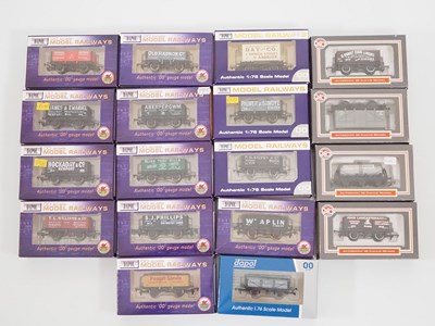 Lot 425 - A group of DAPOL boxed OO gauge wagons...