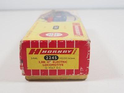 Lot 463 - A HORNBY DUBLO OO gauge 2245 2-rail AL-1...