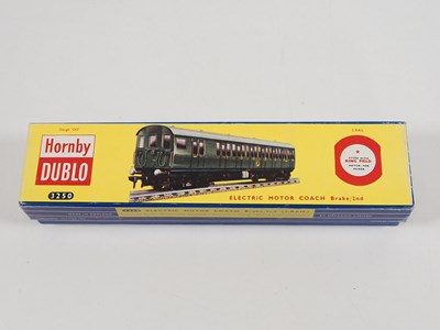 Lot 464 - A HORNBY DUBLO 3250/4150 3-rail OO gauge BR(S)...
