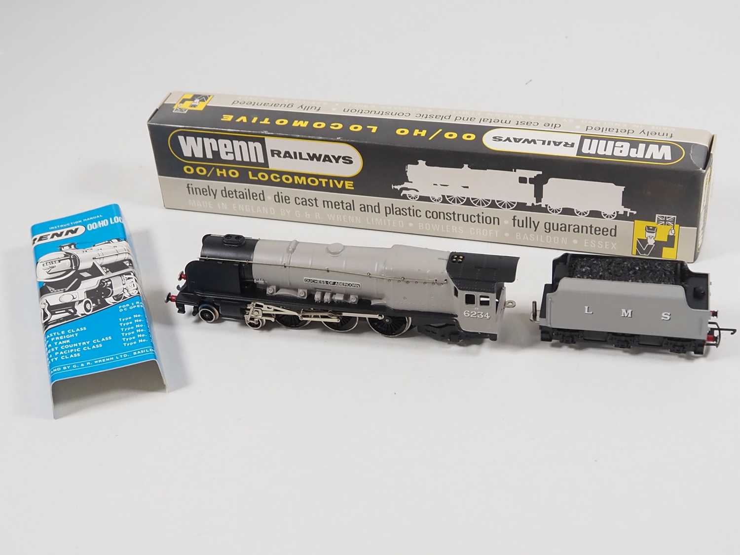 Lot 504 - A WRENN W2294 OO gauge Duchess Class steam...