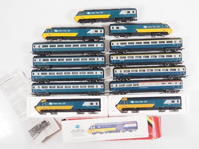 Lot 527 - A group of HORNBY OO gauge Intercity 125 power...