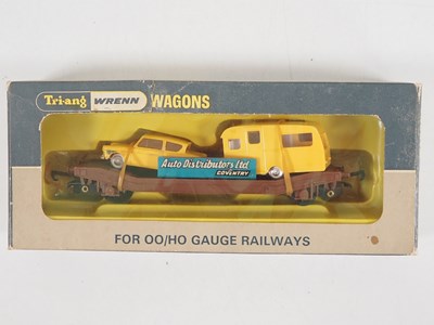 Lot 529 - A WRENN OO gauge W4652P Low Mac wagon in Auto...