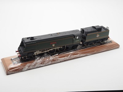 Lot 533 - A WRENN OO Gauge W2412 streamlined West...