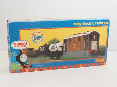 Lot 571 - A HORNBY OO gauge 'Thomas and Friends' series '...