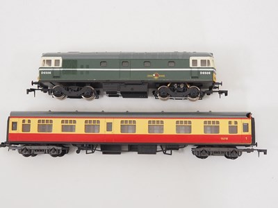 Lot 588 - A LIMA O gauge class 33 diesel in BR green...