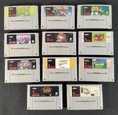 Lot 587 - SUPER NINTENDO (SNES) - A group of Sport...