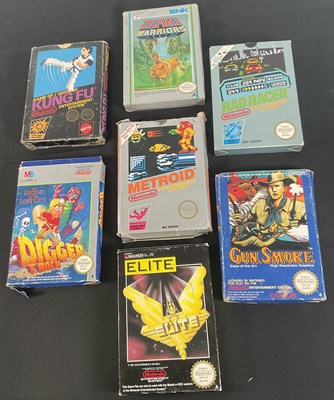 Lot 426 - NINTENDO (NES) - A group of boxed Nintendo...