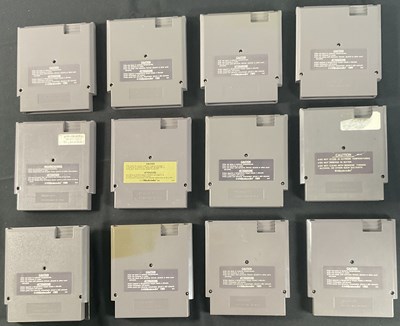 Lot 429 - NINTENDO (NES) - A group of loose Nintendo...