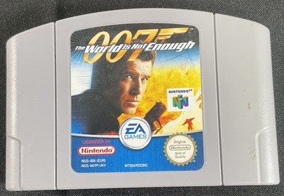 Lot 444 - NINTENDO 64 (N64) - A group of Nintendo 64...