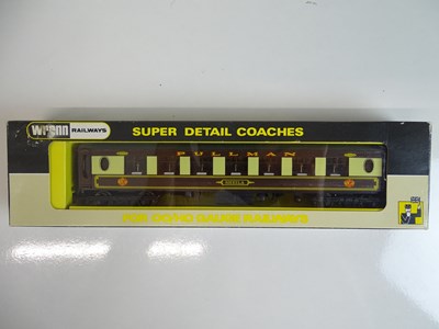 Lot 463 - OO SCALE MODEL RAILWAYS: A WRENN W6001/S...