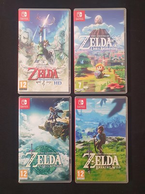 Lot 496 - NINTENDO SWITCH - A group of Zelda Nintendo...