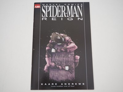 Lot 10 - SPIDER-MAN: REIGN #1 (2006 - MARVEL) - Black...