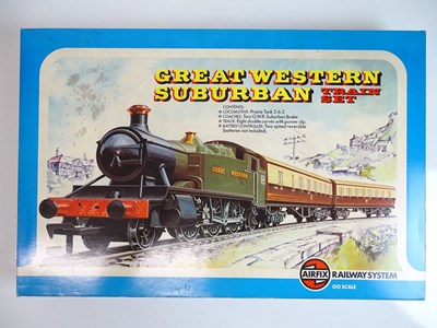 Lot 468 - OO SCALE MODEL RAILWAYS: An AIRFIX 54056-0...