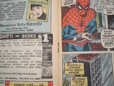 Lot 44 - AMAZING SPIDER-MAN #124 (1973 - MARVEL) - The...
