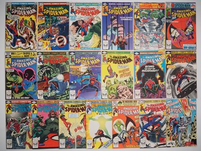 Lot 57 - AMAZING SPIDER-MAN #215-217, 219, 222-224, 226-...