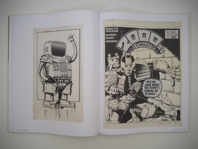 Lot 129 - JUDGE DREDD APEX EDITIONS BY MICK MCMAHON &...