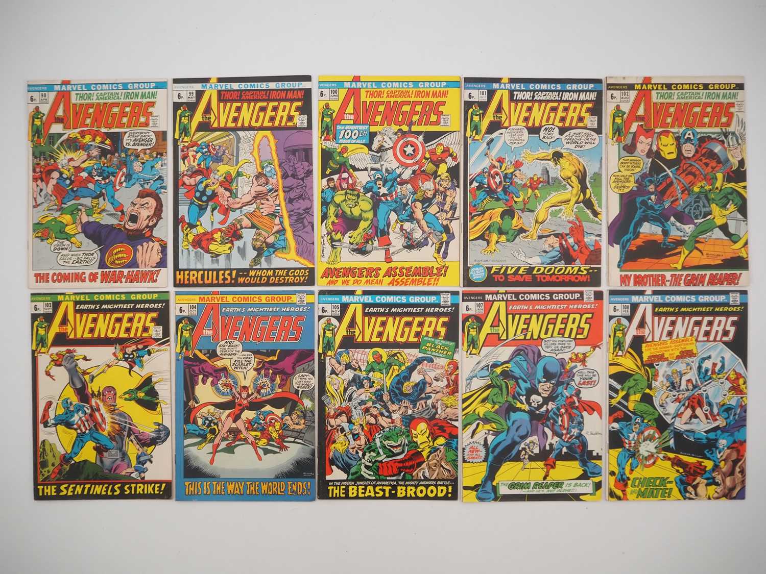 Lot 201 - AVENGERS #98, 99, 100, 101, 102, 103, 104, 105,...