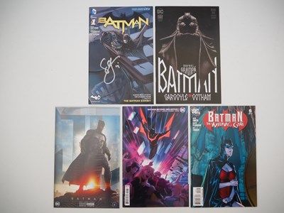 Lot 218 - BATMAN VARIANT LOT (5 in Lot) - Includes...