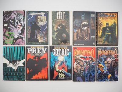 Lot 219 - BATMAN GRAPHIC NOVEL/TRADE PAPERBACK LOT (10...