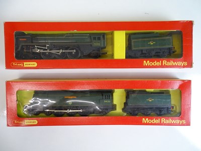 Lot 491 - OO SCALE MODEL RAILWAYS: A pair of TRI-ANG...
