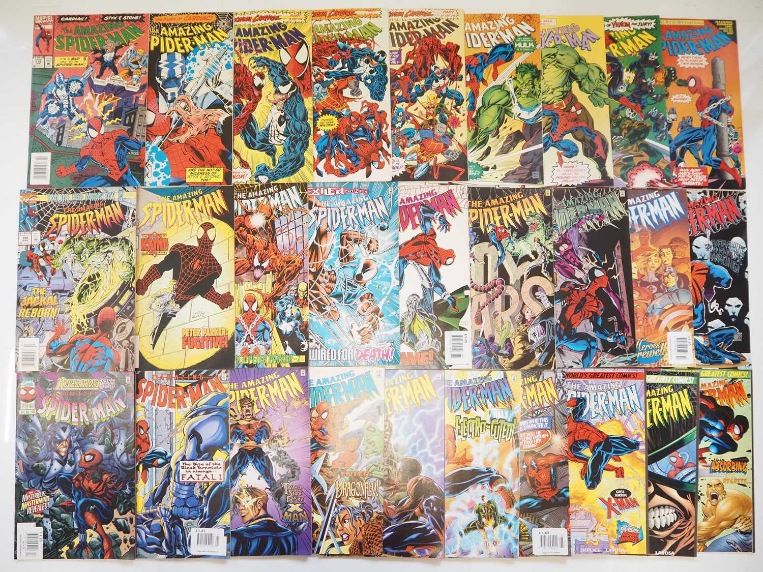Lot 310 - AMAZING SPIDER-MAN #376-384, 399, 401, 403,...
