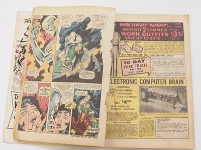 Lot 354 - SILVER SURFER #3 (1968 - MARVEL) - The first...