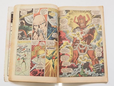 Lot 355 - SILVER SURFER #1 (1968 - MARVEL) - First...