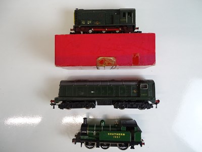 Lot 498 - OO SCALE MODEL RAILWAYS: A group of unboxed 2...