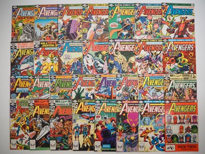 Lot 386 - AVENGERS #191 to193, 195 to 221 (30 in Lot) -...