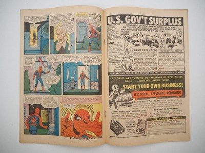 Lot 472 - AMAZING SPIDER-MAN #24 - (1965 - MARVEL) -...