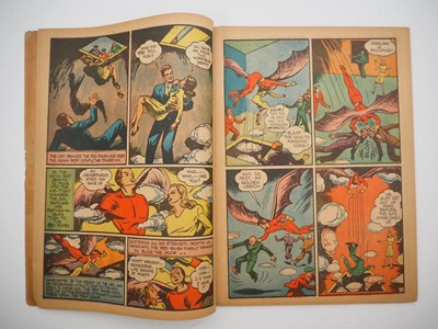 Lot 514 - RED RAVEN COMICS #1 (1940 - TIMELY) - The...