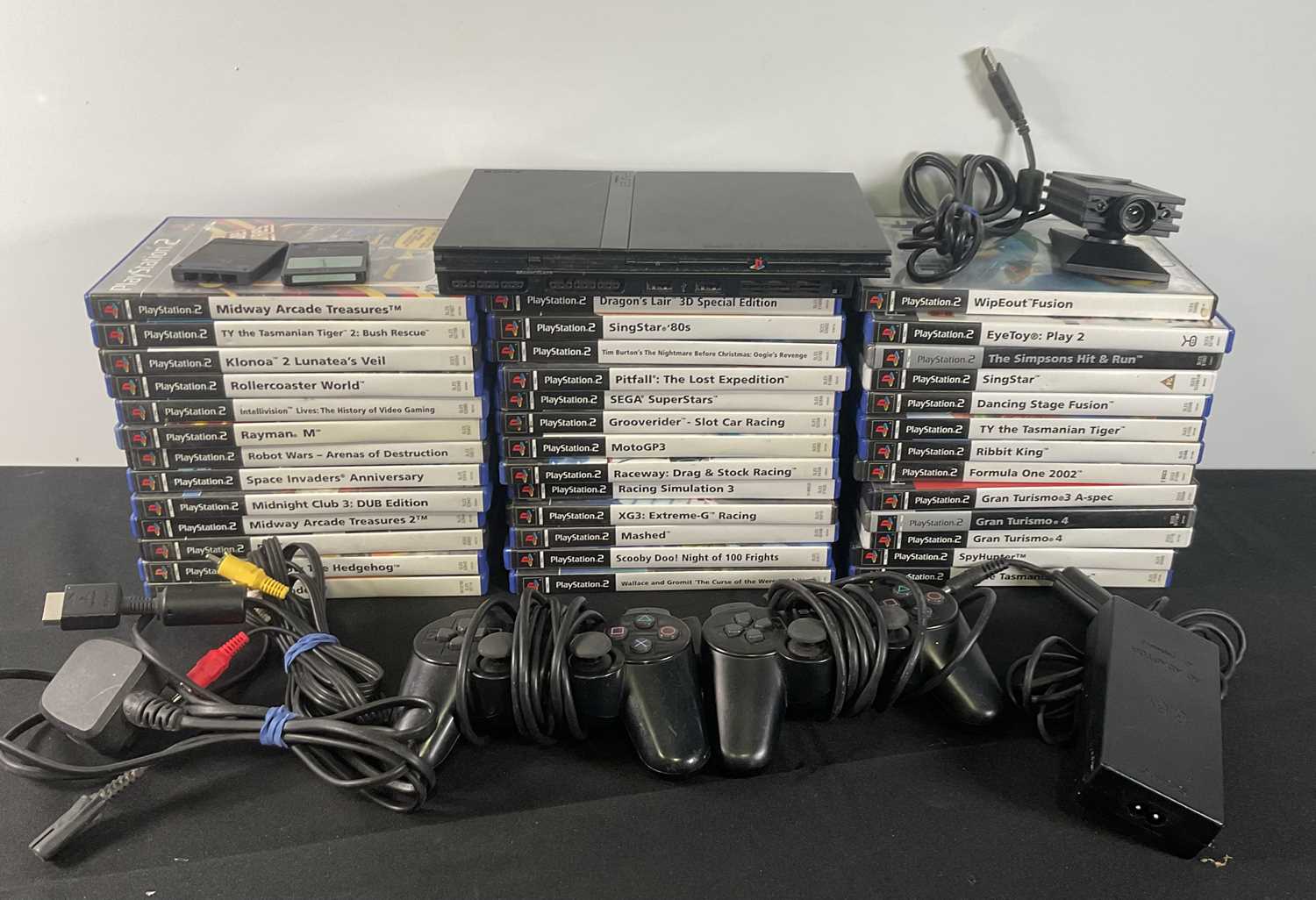 Lot 512 - PLAYSTATION 2 - A PlayStation 2 Slim line...