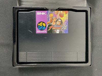 Lot 573 - SNK NEO GEO - A group of three fighting video...