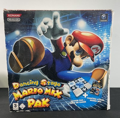 Lot 490 - NINTENDO GAMECUBE - A Nintendo Gamecube...