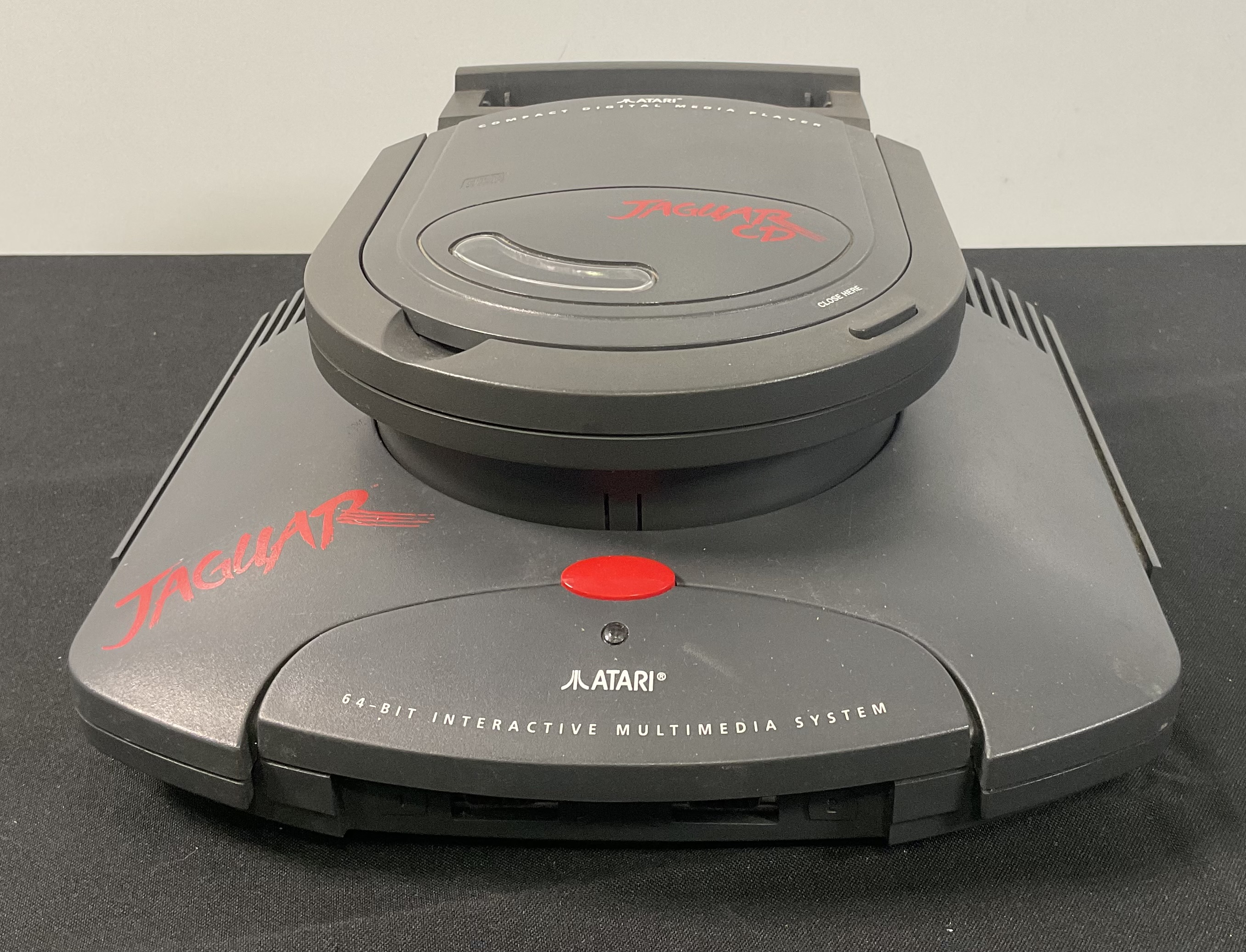 Lot 391 - ATARI JAGUAR - An unboxed Atari Jaguar games Lot 391 - ATARI JAGUAR - An unboxed Atari Jaguar games