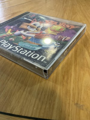 Lot 578 - SONY PLAYSTATION 1 - A PlayStation bundle...