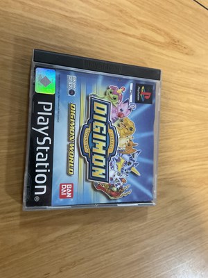 Lot 578 - SONY PLAYSTATION 1 - A PlayStation bundle...