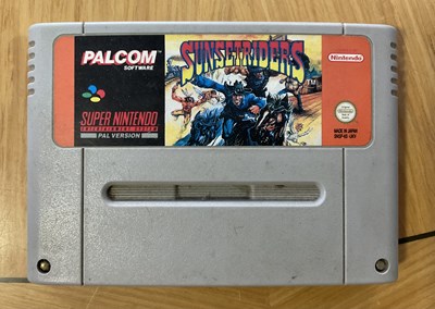 Lot 596 - SUPER NINTENDO (SNES) - An unboxed Super...