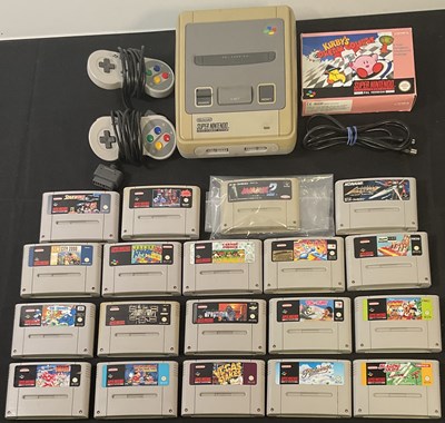 Lot 595 - SUPER NINTENDO (SNES) - An unboxed SNES games...