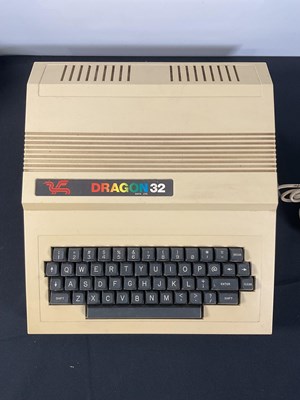 Lot 398 - DRAGON 32 - An unboxed Dragon 32 computer and...