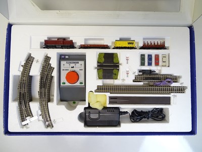 Lot 52 - N SCALE MODEL RAILWAYS: A FLEISCHMANN 8 9394...