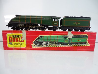 Lot 538 - OO SCALE MODEL RAILWAYS: A HORNBY DUBLO 2211...