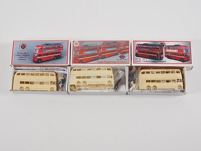 Lot 26 - A group of 1:76 scale resin based unbuilt...