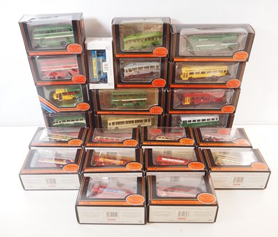 Lot 60 - A group of EFE 1:76 scale diecast buses - VG...