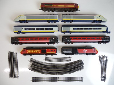 Lot 549 - OO SCALE MODEL RAILWAYS: A quantity of HORNBY...