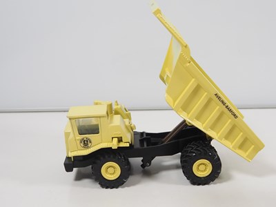 Lot 120 - A boxed DINKY 984 diecast Atlas Digger...